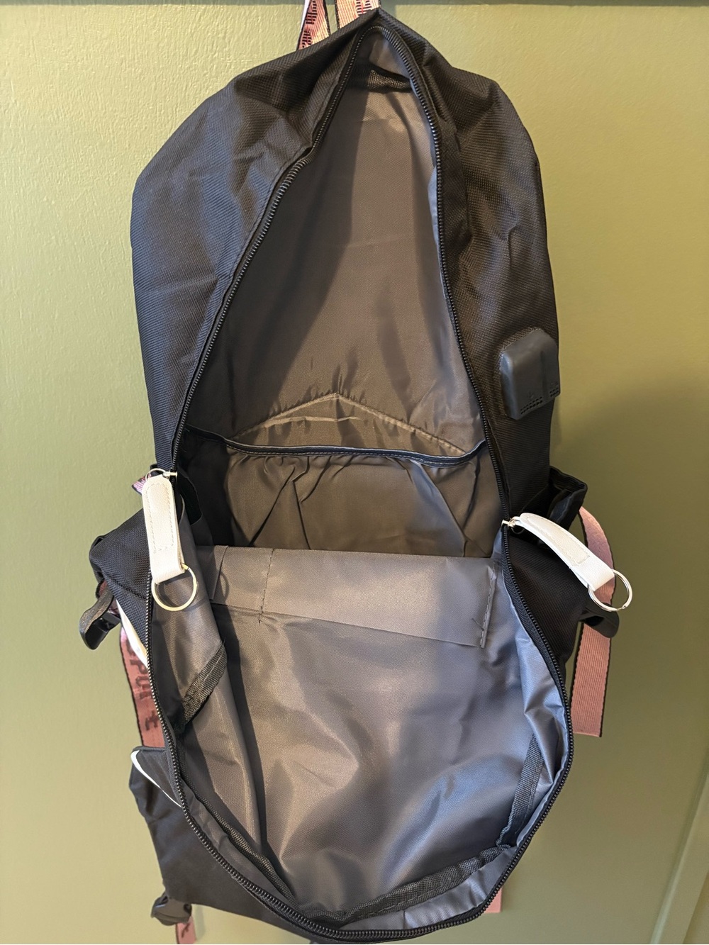 Demon Slayer Girls Backpack - Picture 3 of 4